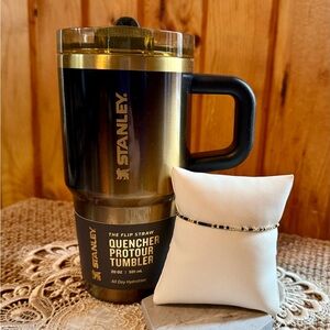 Stanley- Enewton Gift Set!